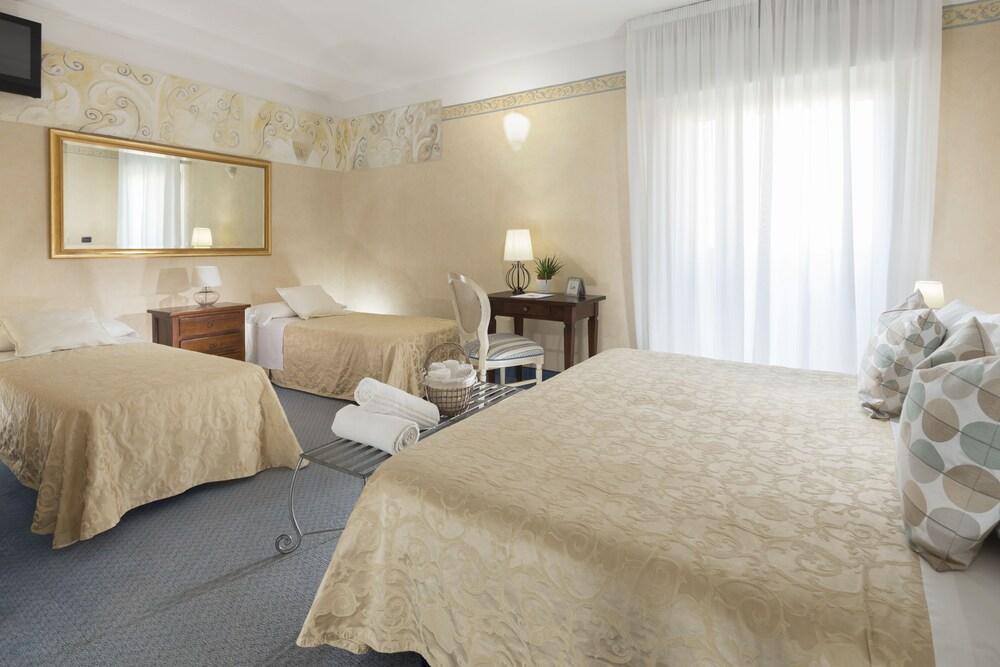 Hotel Apollo Riccione Exterior photo